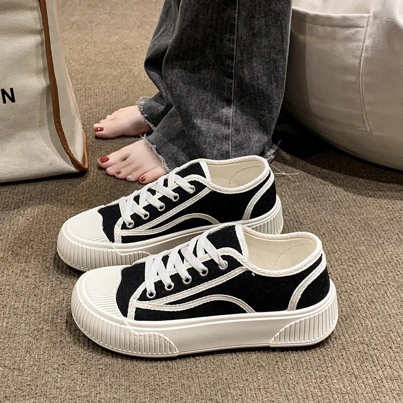 

НОВЫЕ женские вулканизированные кроссовки на платформе, однотонные туфли на плоской подошве, повседневные дышащие кроссовки на танкетке для ходьбы 35