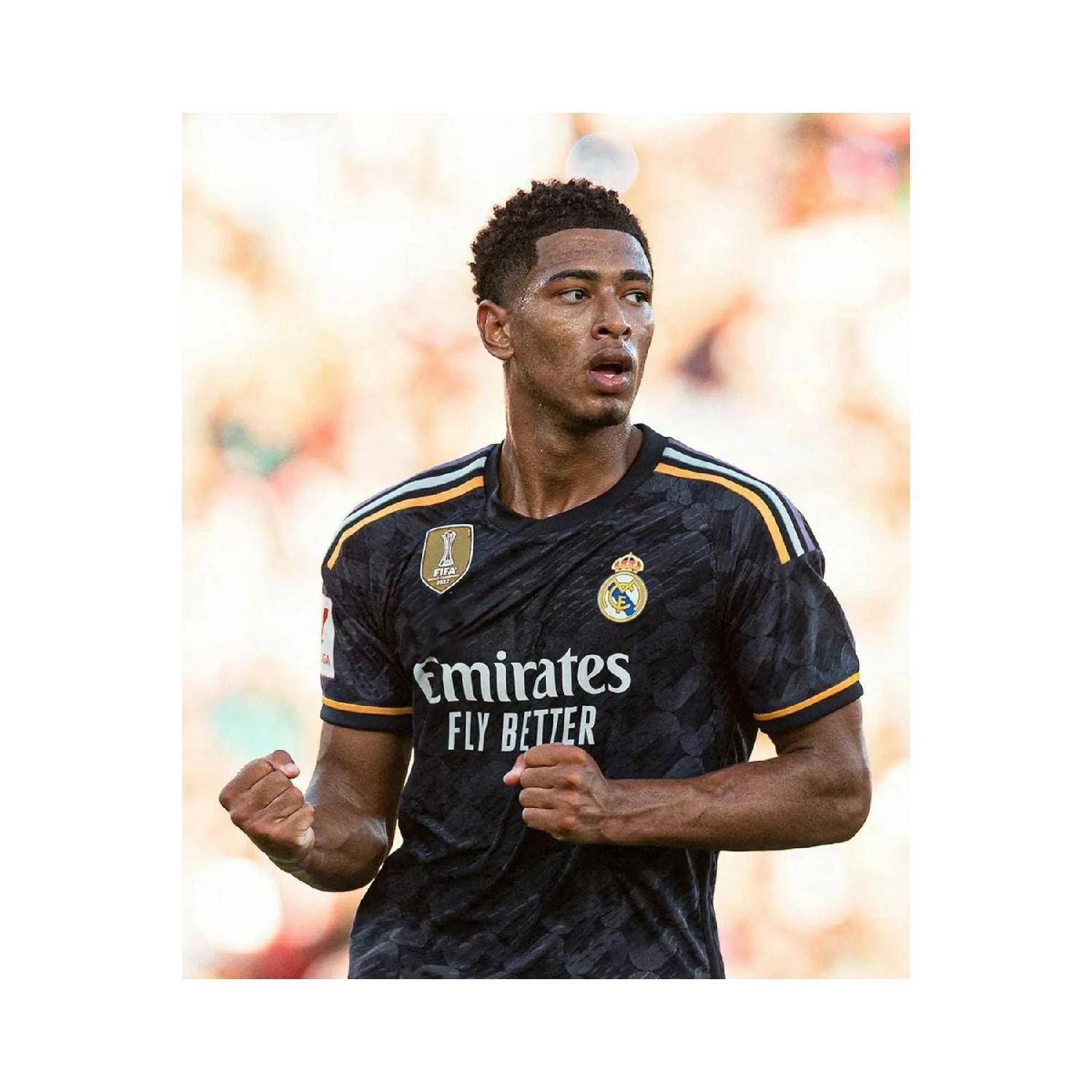 

Выездная майка Джуда Беллингема нового сезона 2023/24 Реал Мадрид