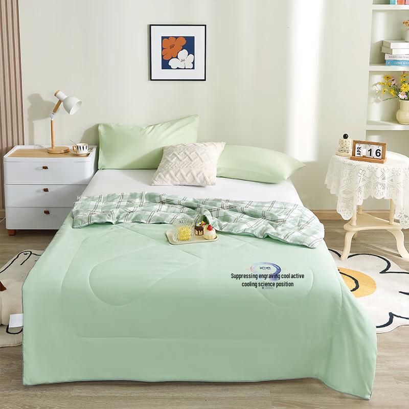 

Jeliya Skin-Friendly Soft Quilt