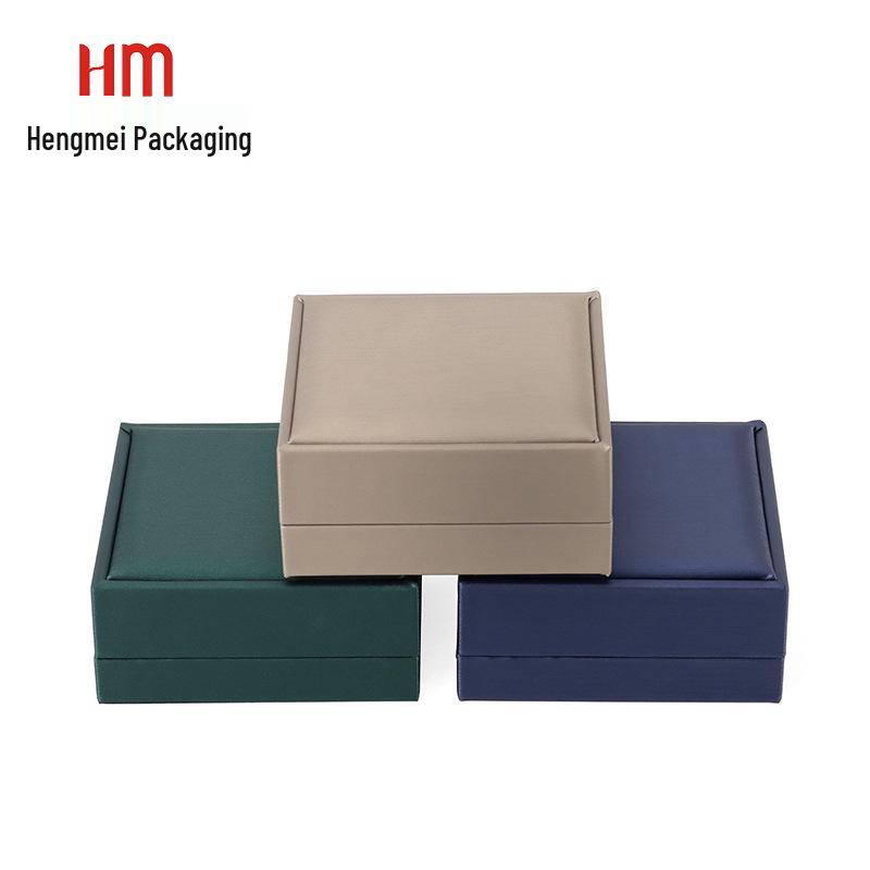 Exquisite Brushed Leather Right-Angle Jewelry Box - Small Three-Piece Set for Earrings, Rings, and Necklaces
