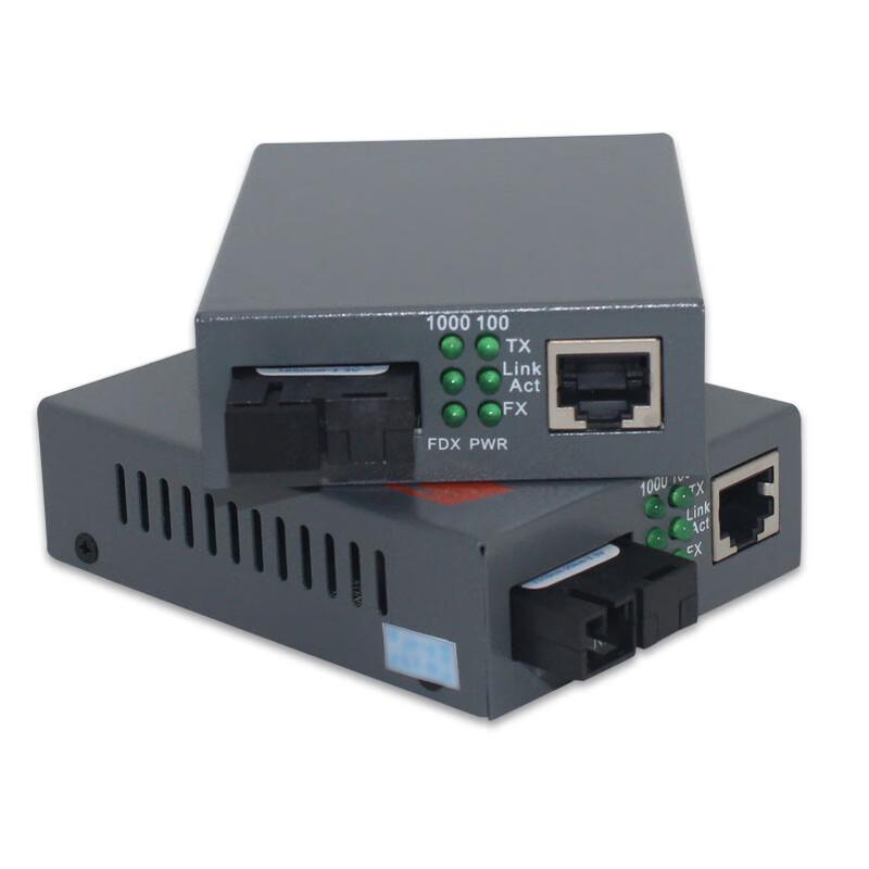 DeLi Gigabit Fiber Optic Transceiver Pair CN plug (adapter included)