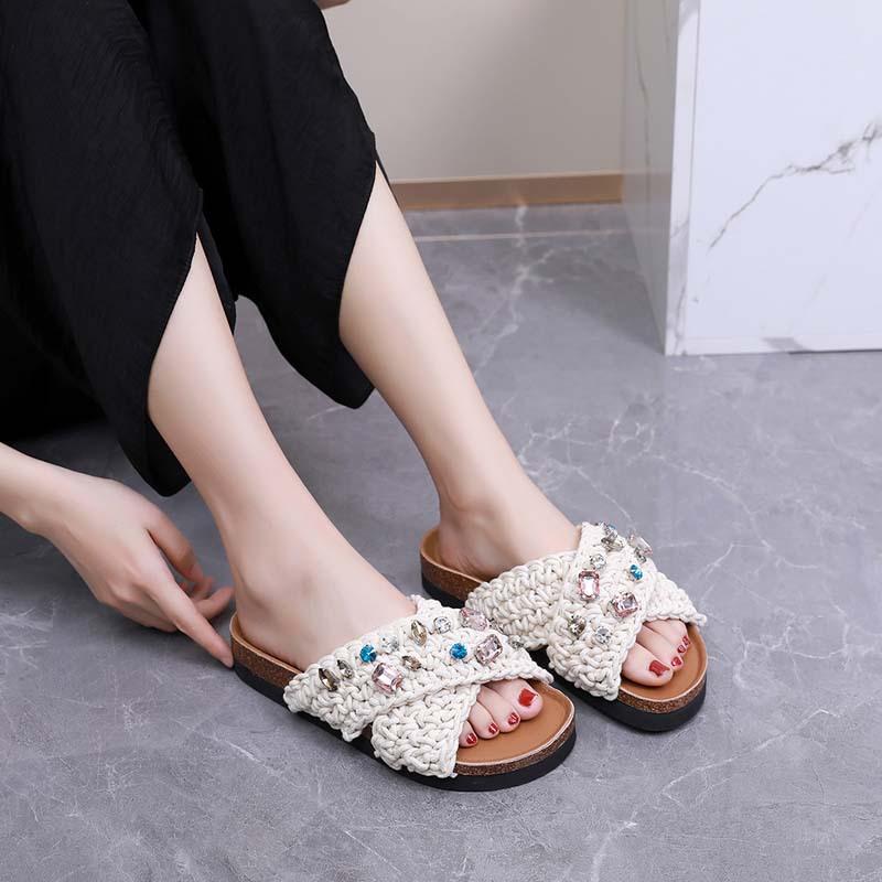 Pustende rhinestone flate tøfler myk bunn Bruk en fotpedal Lær tykk såle Halv drag