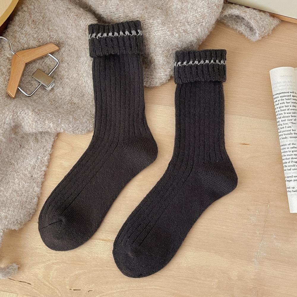 Autumn Winter Thicken Warm Women Socks Japanese Fashion Knitted Middle Tube Socks Women Solid Color Long Socks Christmas Gifts