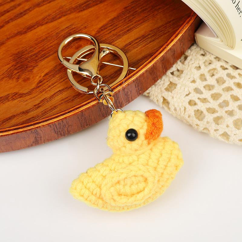 Creative Animals Keychain Hand Knitted Small Pendant Room Decor Handmade Wool Knitted Rabbit Sheep Keychain Christmas Gifts