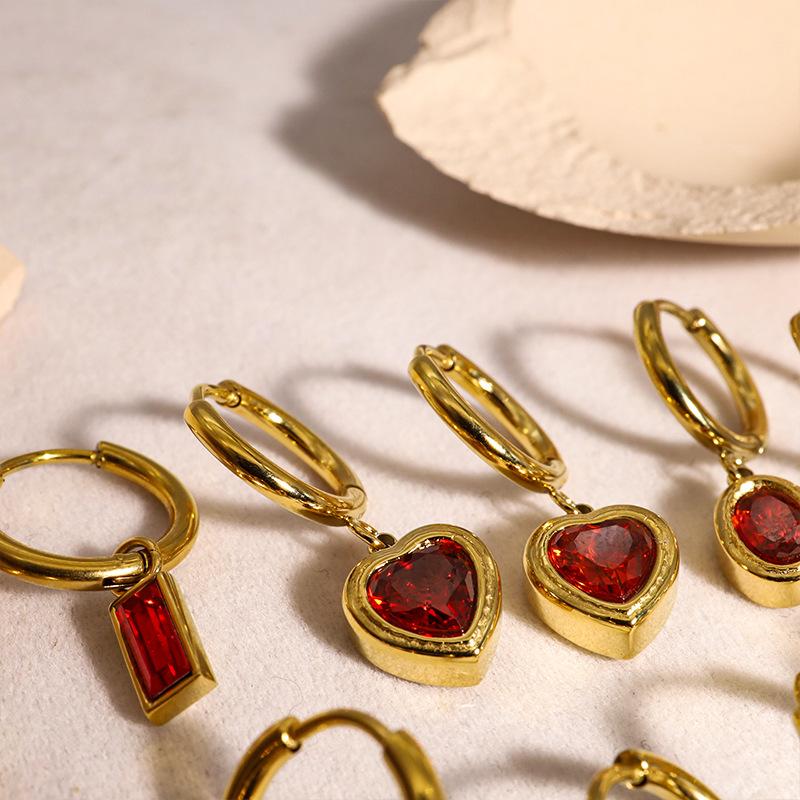 2023 Nye Pendler Allsidige Zirkon Øredobber Femininitet Høy Følelse Ørekrok Rustfritt Stål Kald Stil Franske Retro Øredobber