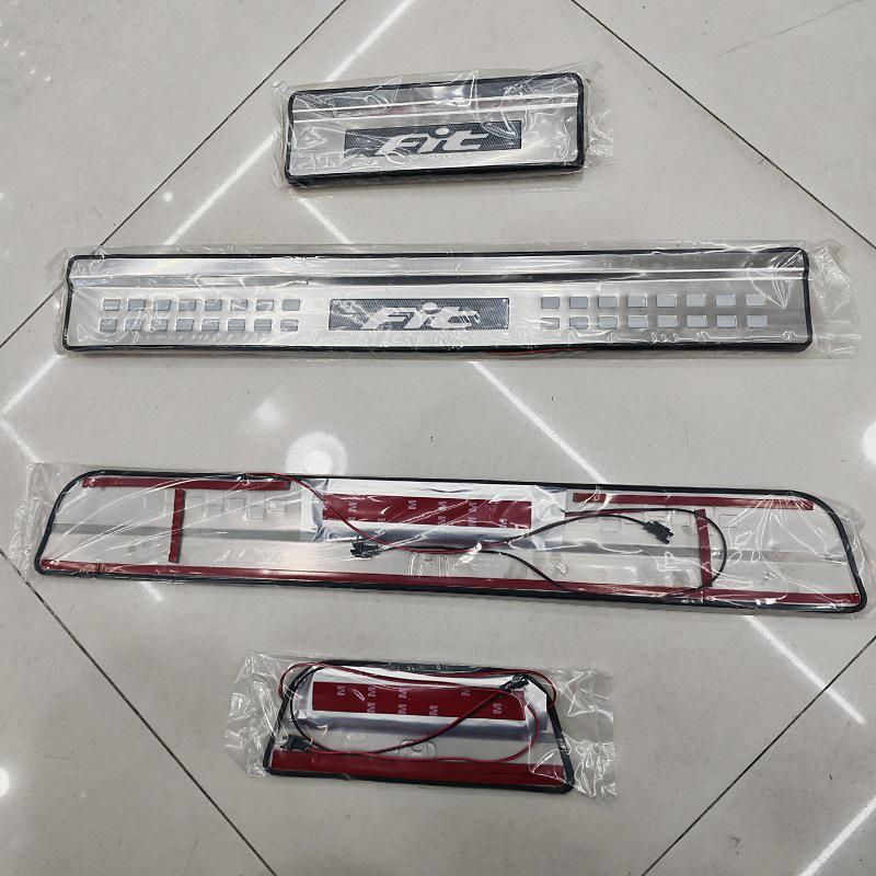 LED Stainless Steel Door Sill Trim for Toyota Ipsum 2003.