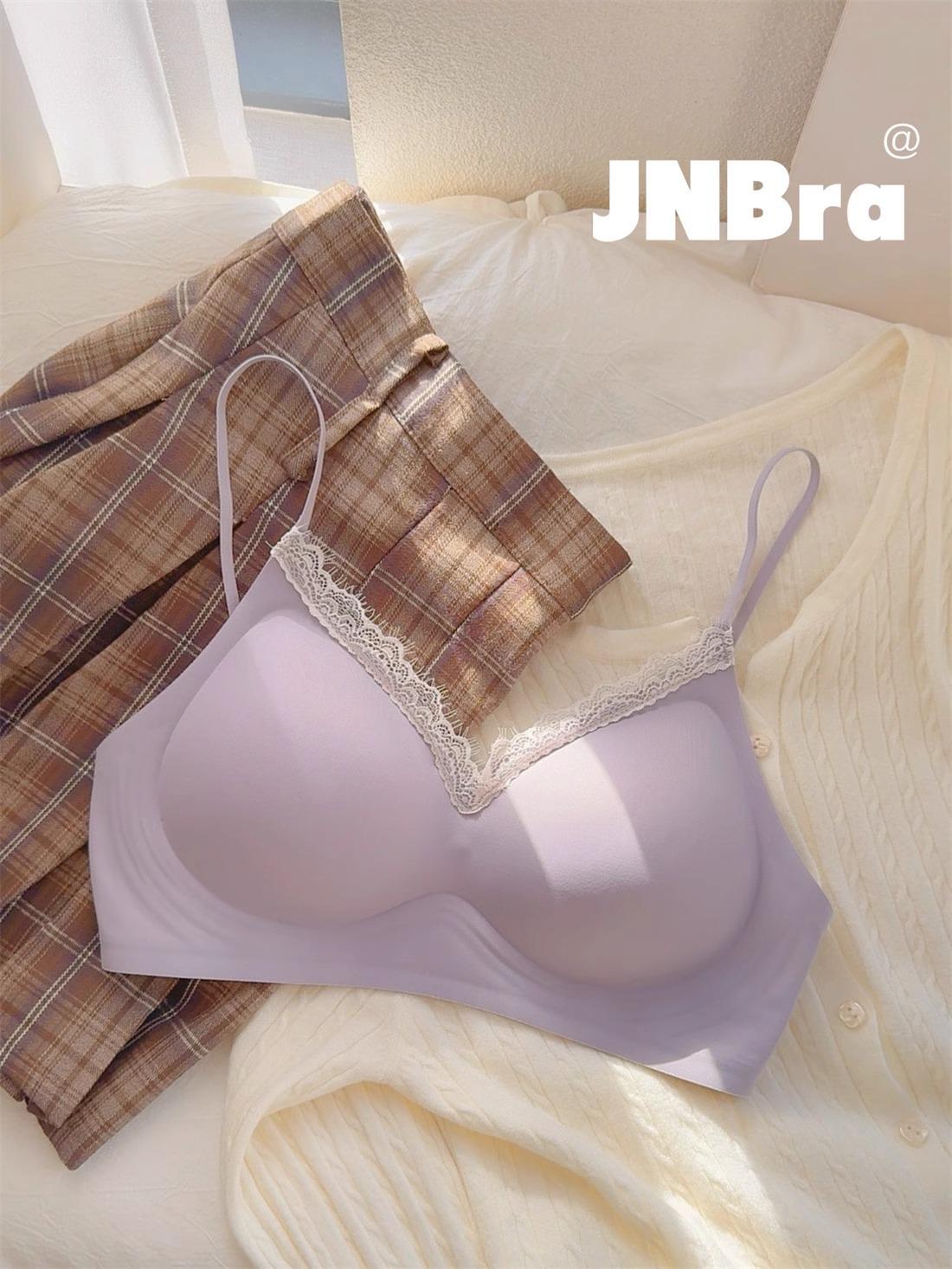 

Беспроводной мультяшный кружевной бюстгальтер на тонких бретельках - Защита от выливания, Удобный, Бесшовный крой для маленькой груди 34/75AB фиолетовый