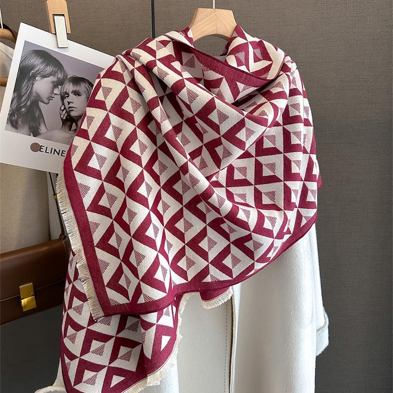 New Winter Shawl Scarves Wrap  Design Cashmere Scarf Women Warm Fashion Pashmina Femal Poncho Neckerchief Echarpe Bandana