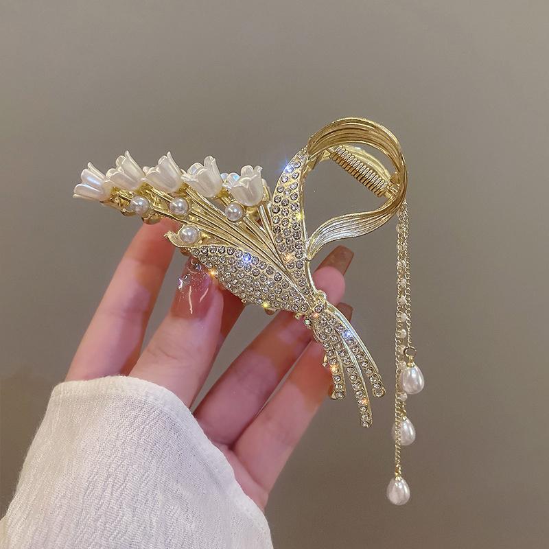 

Rhinestone Pearl Tassel Hair Claw For Women Girls Elegant Ponytail Hair Clip Fashion Hair Accessories Exquisite Shark Clip Gifts