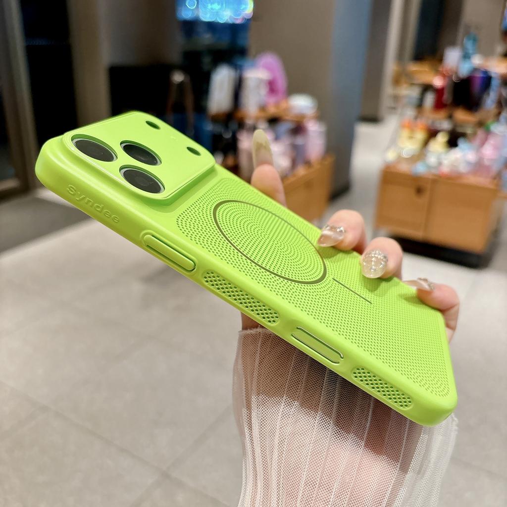 Advanced ice-sensitive magnetic suction heat dissipation reticulated shell is suitable for Apple 17Promax mobile phone case IP16/15/14 hard 13 sets 12
