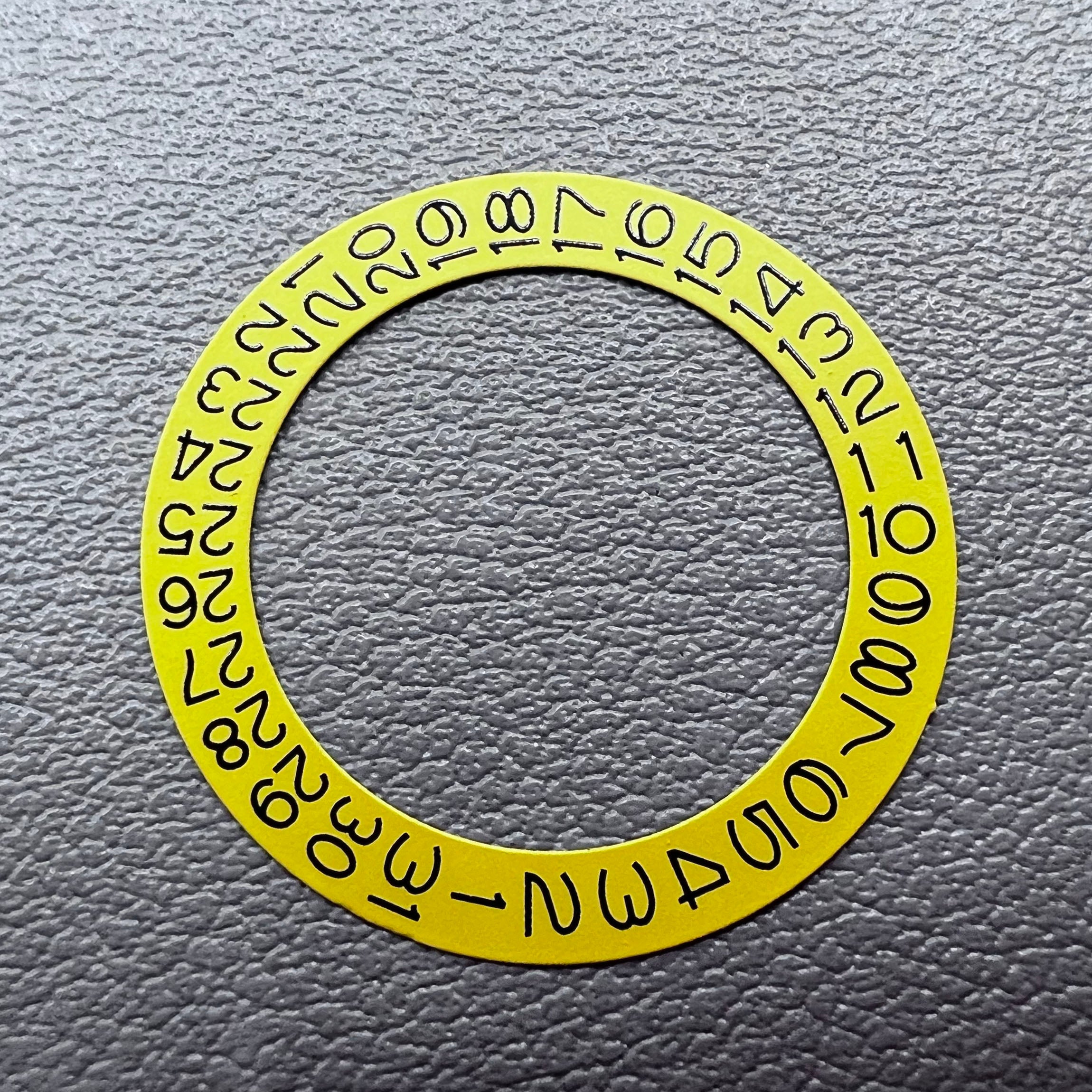 Yellow Background Date Disk Wheel Date Wheel for NH35 NH36 Movement Date@3