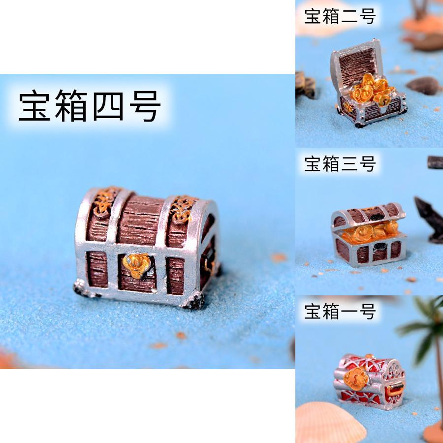 Cute Resin Pirate Gold Treasure Chest Cartoon Mediterranean Aquarium Decoration