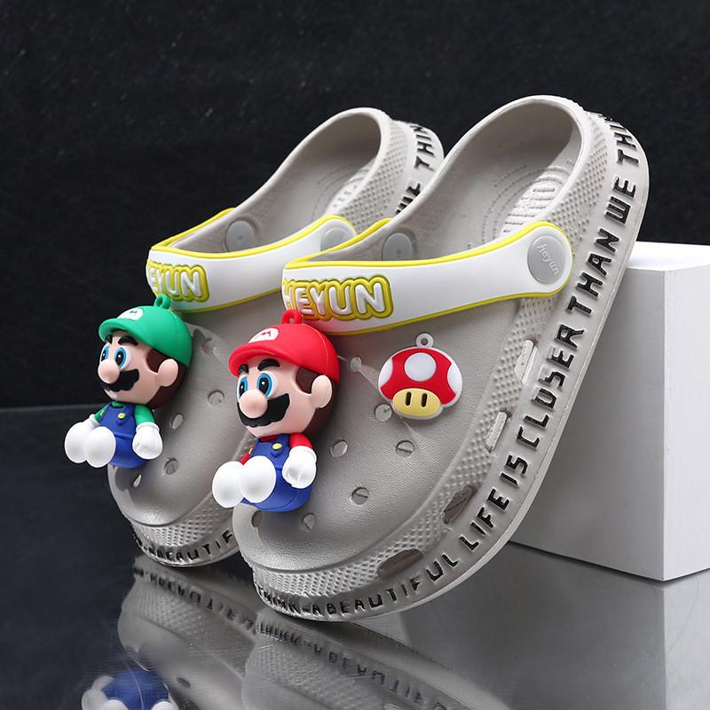 Durable And Breathable Children's Cartoon Hole Shoes For Summer Outdoor Fun