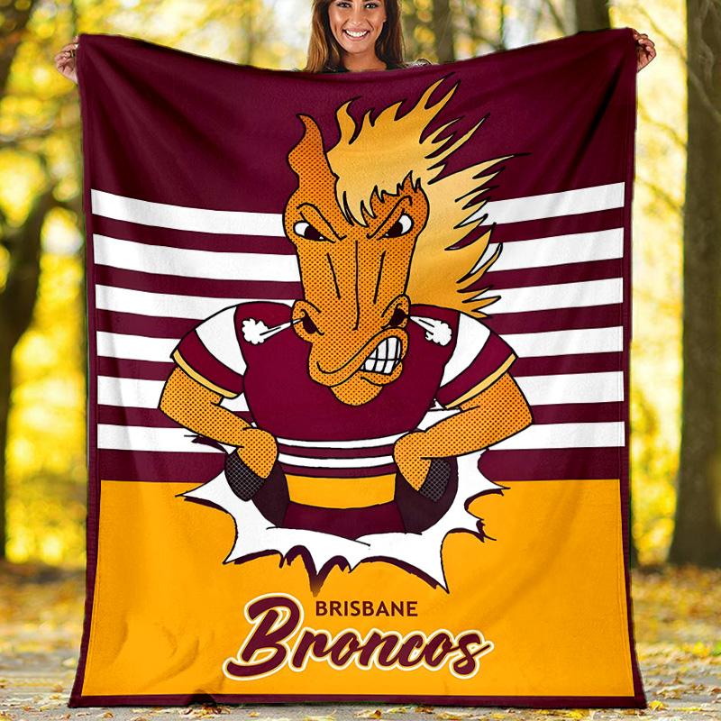1pc Football Team (19) Theme Blanket - Digital Print, Polyester, Cozy for All Seasons, Perfect for Outdoor, Camping, and Travel