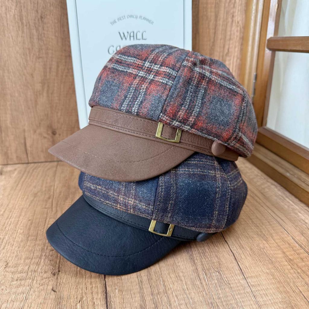 French retro plaid woolen octagonal hat women's autumn and winter leather brim newsboy hat shows a small face, daily matching hat