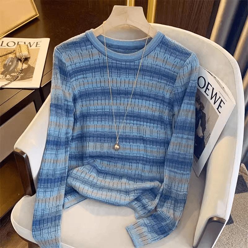 Hollow striped soft waxy sweater women s early autumn gentle salt retro design sense niche knitted sweater tide One size fits all recommended 80-60kg 2960₽