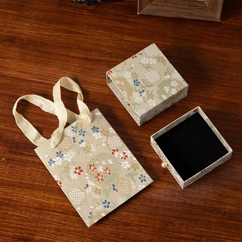 1Pcspaper Jewelry Holder Floral Chinese Jewelry Box Drawer Jewelry Packaging Exquisite Wedding Gift Box For Wedding Gift