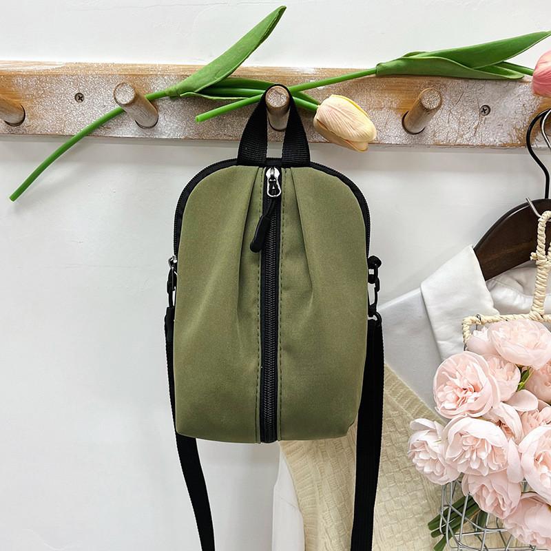Stylish 2024 Japanese Fashion Crossbody Bag Lightweight Nylon Shoulder Bag For Daily Use