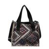 Hochwertige kleine Tasche im Ethno-Stil für Damen. Neue trendige Umhängetasche für Damen. Modische, vielseitige Schultertasche für Damen.