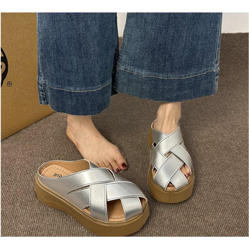 Fashion Summer Mules Shoes for Women Gold Flat Slipper Girls Casual Cozy Low Heels Slippers Comfortable Walking Sandals Slingback Slides