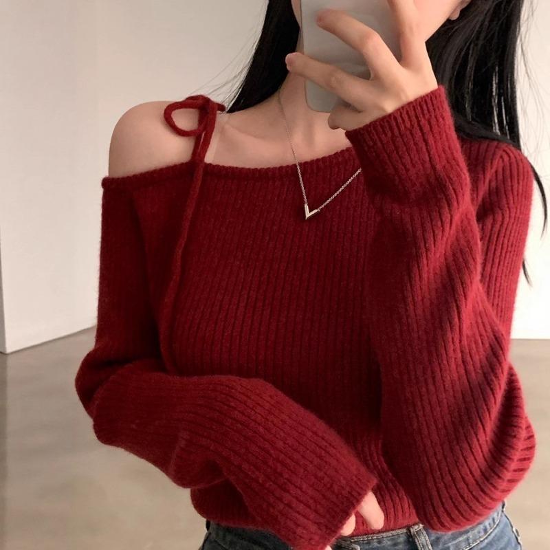 Autumn age-reducing temperament design sense sweater irregular diagonal collar temperament scheming lace-up knitted sweater women