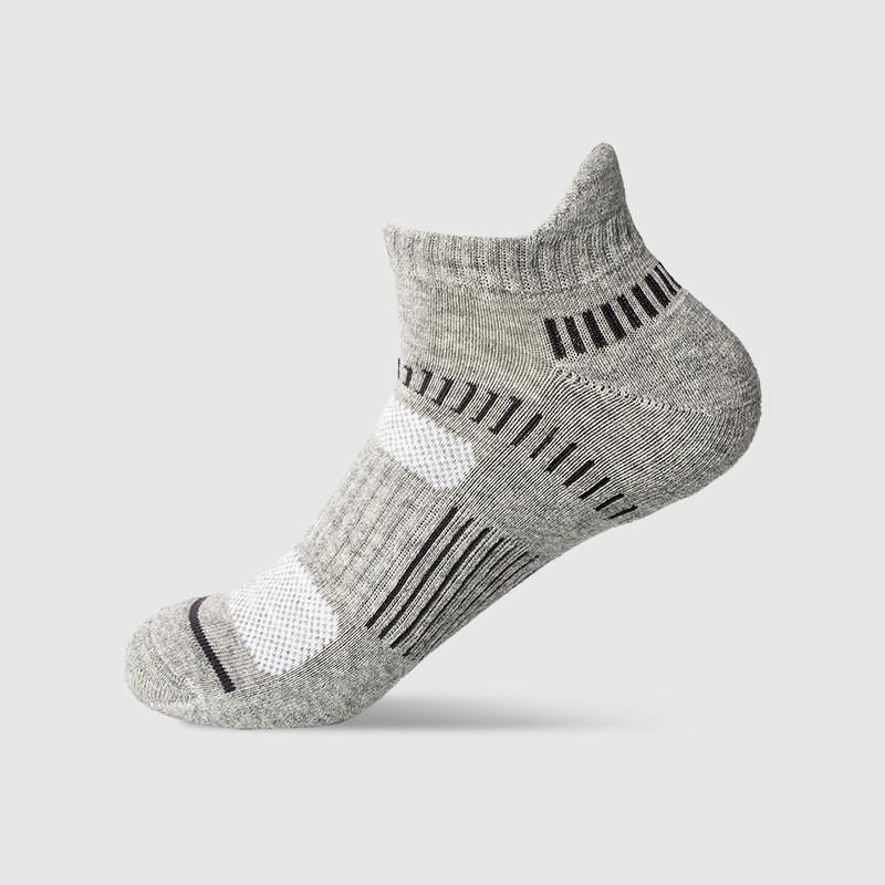 Men's Spring and Autumn Running Basketball Sports Mesh Breathable Sweat Absorbing Short Tube Cotton Socks