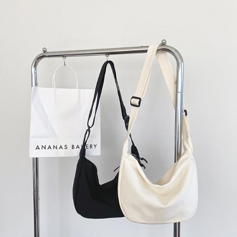 Stylish Japanese Harajuku Student Tote Bag In Multiple Colors Ideal For Casual Outfits