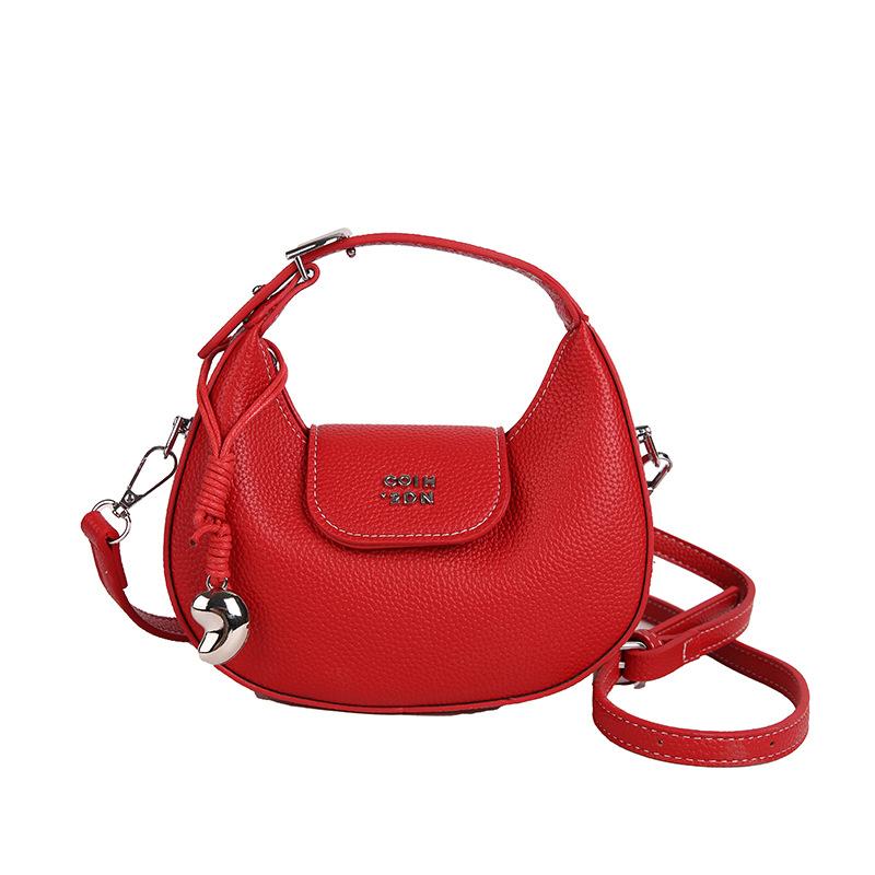 Новый нишевый дизайн сумка-полумесяц универсальная модная портативная сумка-полумесяц высококлассная на одно плечо кроссбоди сумка-пельмень красный