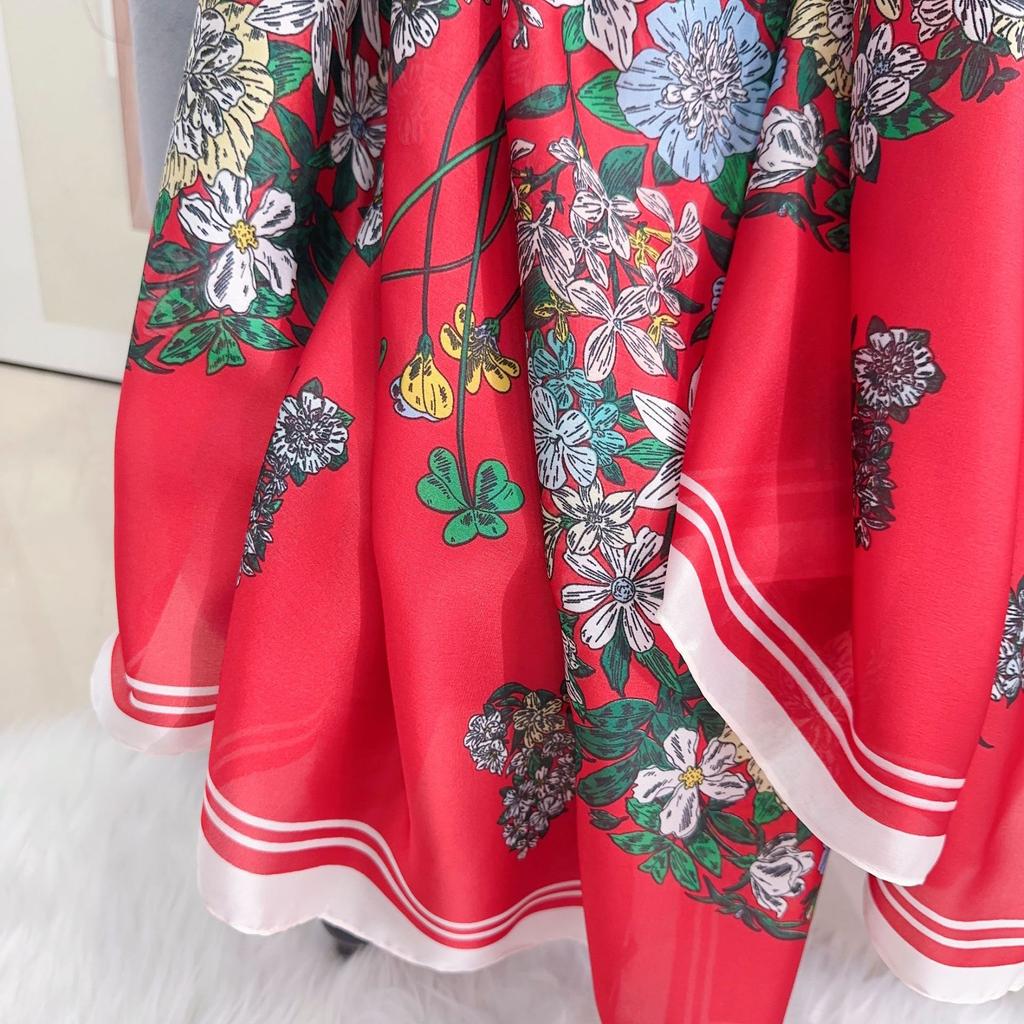 Elegant Floral Print Scarf for Women - Silky Polyester, Perfect for Beach, Sun Protection & Windproof - Fashionable Accessory