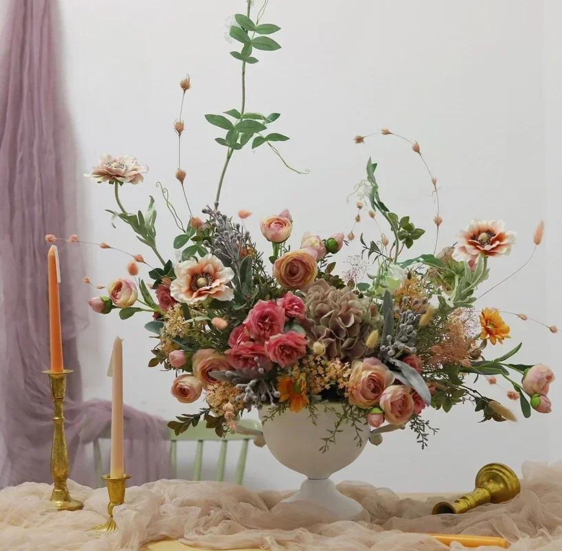 New Retro White Iron Flower Ware French Wedding Banquet Table Decoration Vase Golden Angel Handle Flower Arrangement FlowerPot