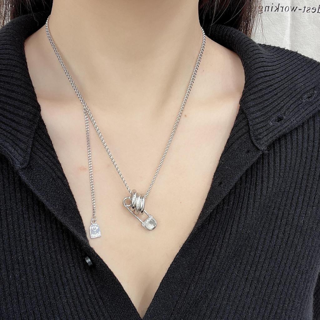 Elegant Frosted Three-Ring Paper Clip Necklace - Women's Sweater Chain & Hoodie Accessory