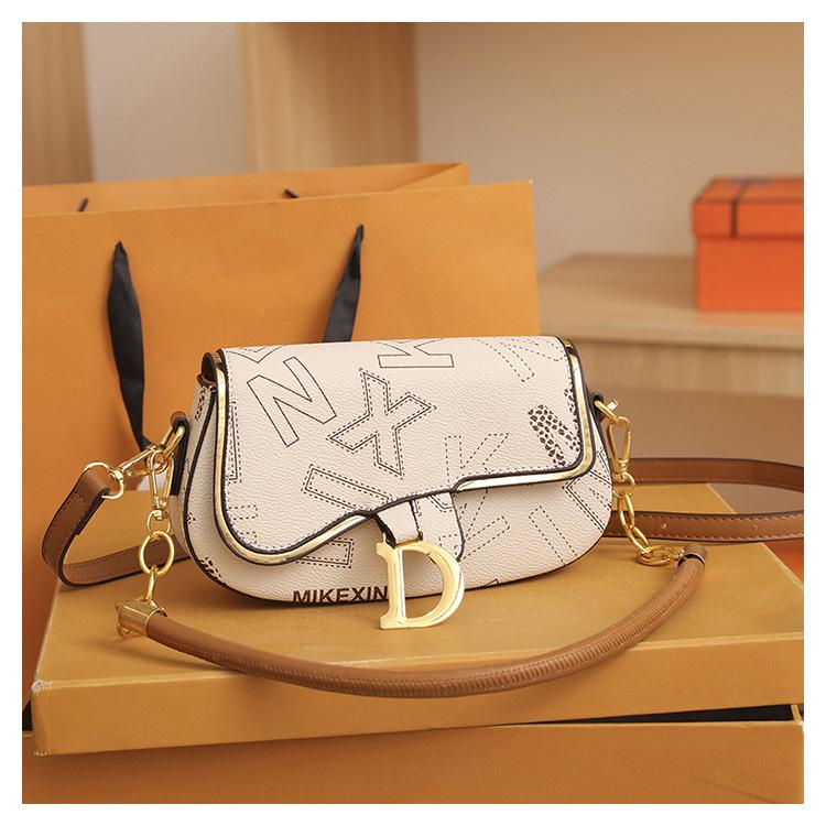 Luxusní designová kabelka Crossbody kabelky pro dámskou kabelku Taška přes rameno Casual Versatile Square bag Taška na polštář