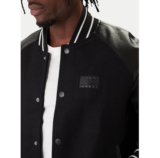 Куртка Tommy Jeans DM0DM22439