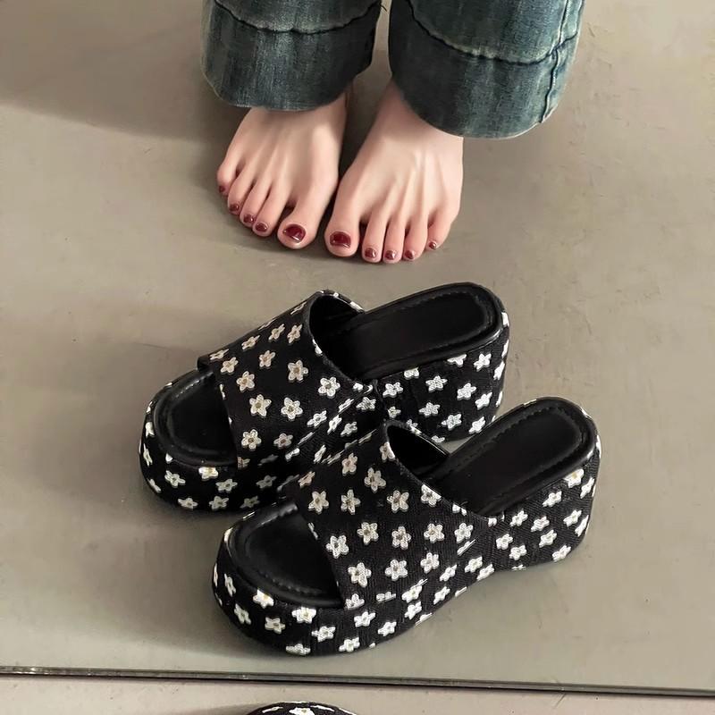 Platform Slippers 2025 Summer New European and American 2025 Black Woven Hemp Rope Fashion Women's Wedge Slippers