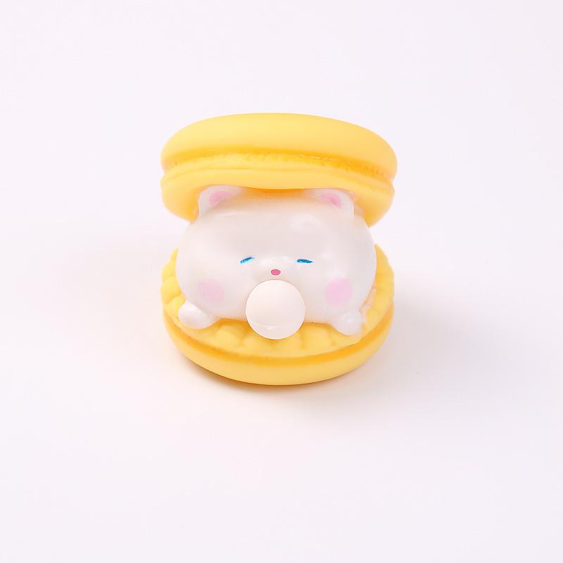 Cute Cartoon Spit Bubble Burger Squishy Toys Macaron Stress Relief Squeeze Fidget Office Decompression Prank Desk Ornament Gifts