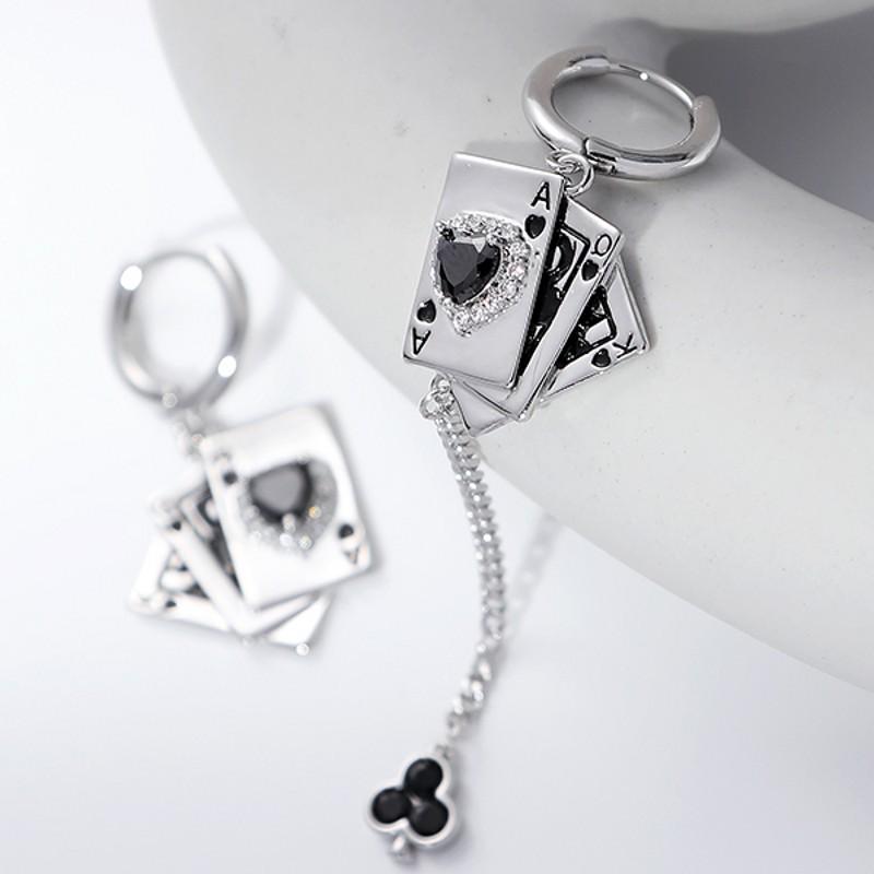 2023 High-End Playing Card Tassel Earrings: Elegant Niche Design for Women