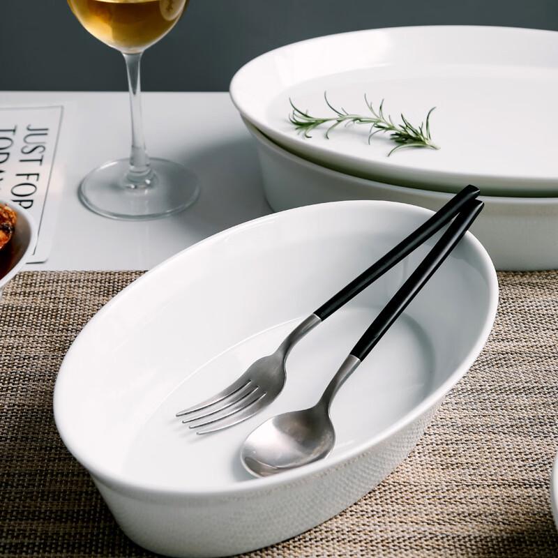 Nordic Style Bone China Dinner Plate
