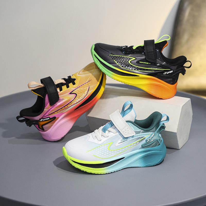 Women's shoes Boys' sports shoes 2025 spring and autumn new season comfortable breathable light running shoes medium and older children's casual mesh