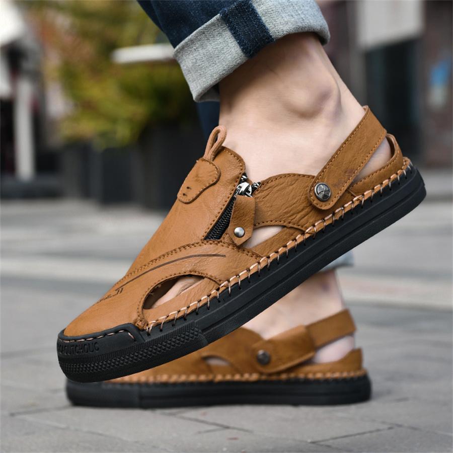 Anti-collision Toe Summer Shoes Leather Mens Sandals Outdoor Walking Sandals for Men Non-Slip Loafers Hollow Out Man Beach Flats