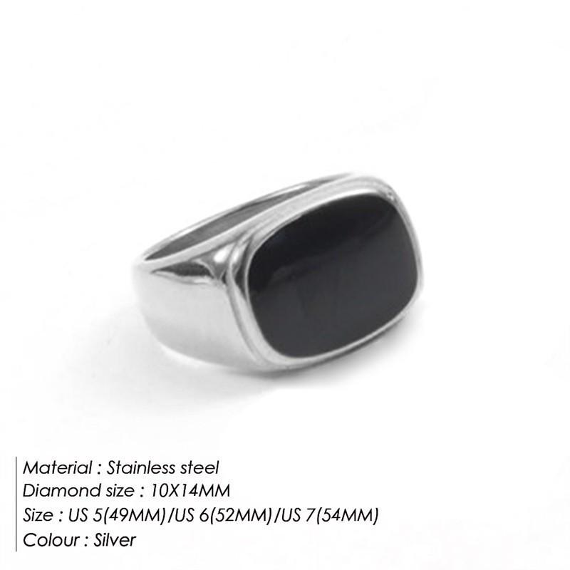 Niche Design Mother-of-Pearl Gold-Plated Ring for Women - Elegant, Versatile, and Luxurious
