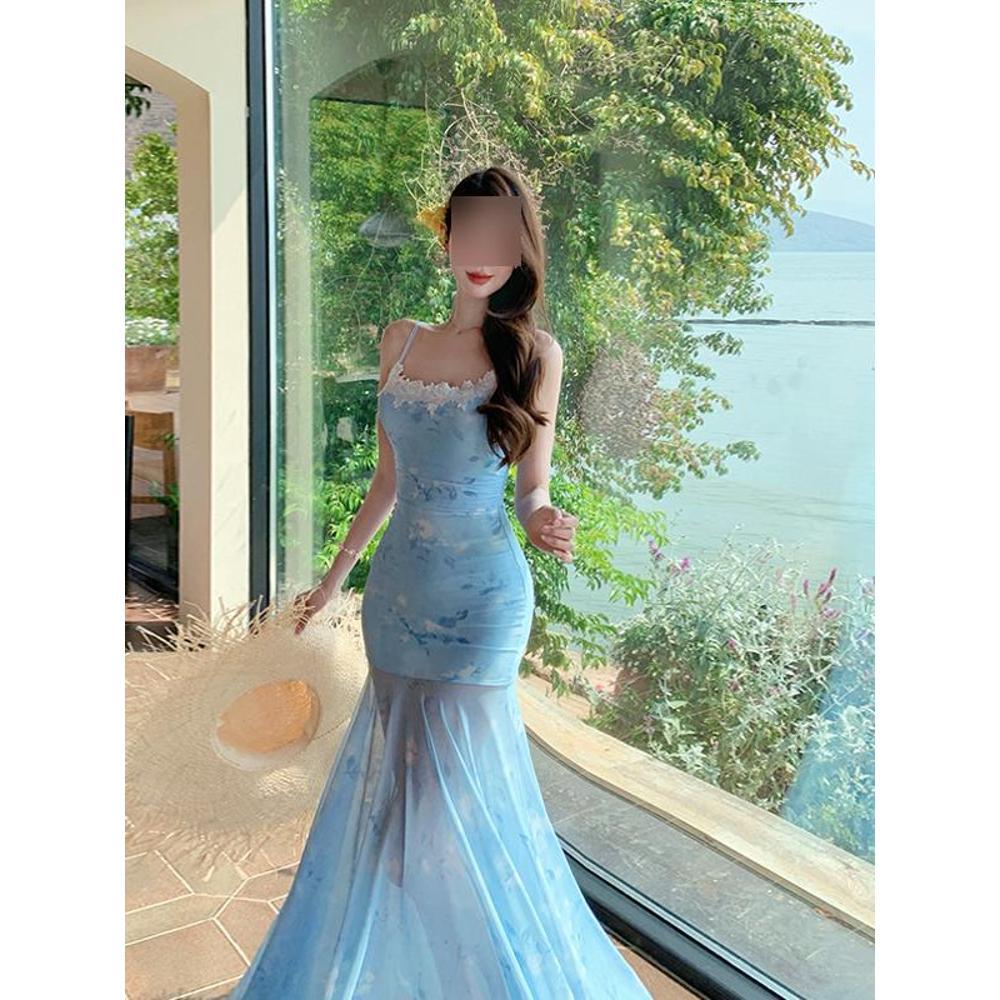 Seaside Vacation Atmosphere Blue Floral Suspender Waist Dress Women's Summer Temperament Pure Desire Fishtail Dress
