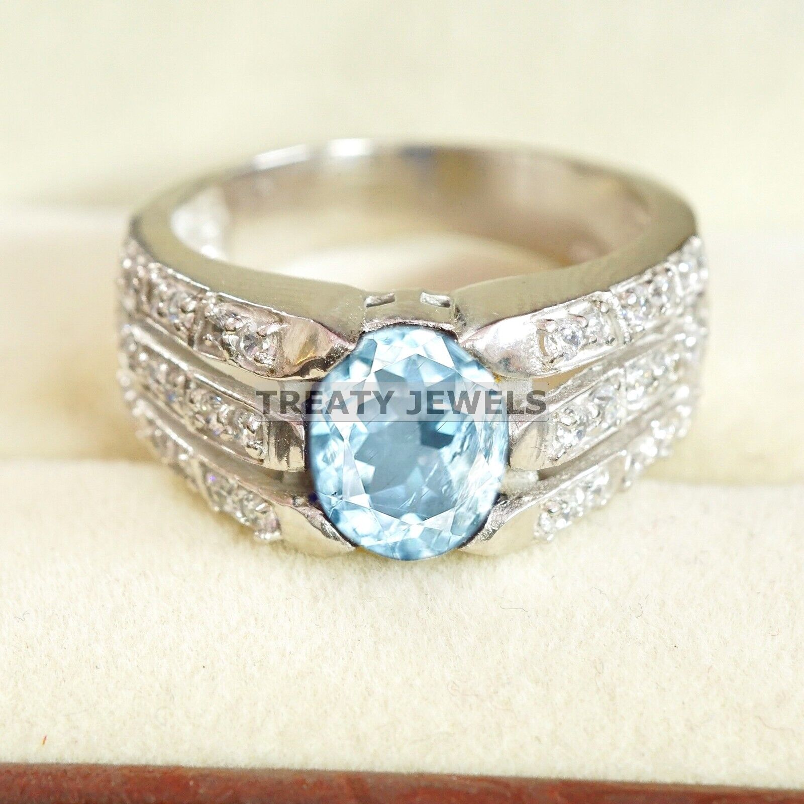 

Aquamarine Oval Cut Gemstone With 925 Sterling Silver Ring For Men s #A745 JL375659057897 4-16 US срібний