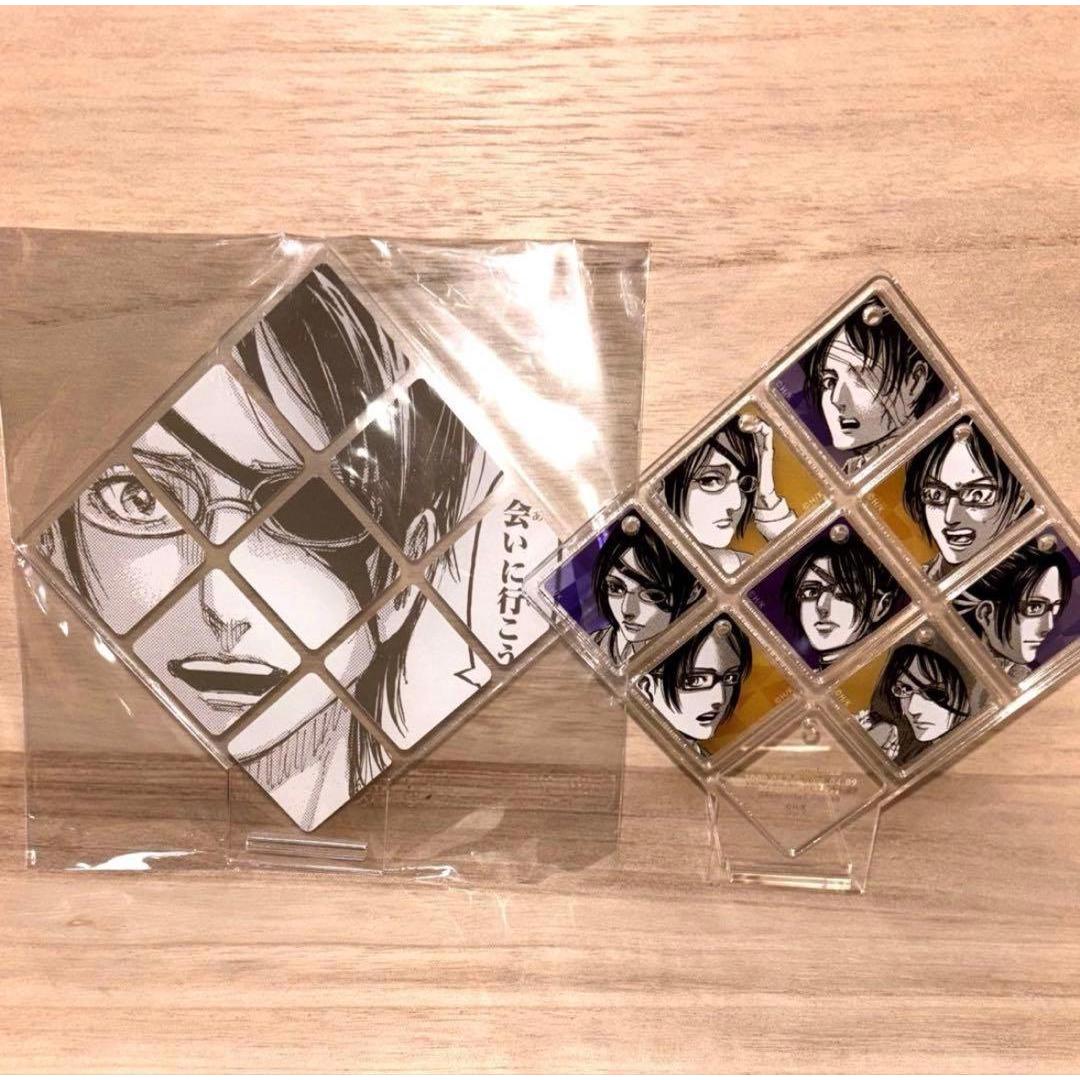 Used Attack on Titan Hanji acrylic stand