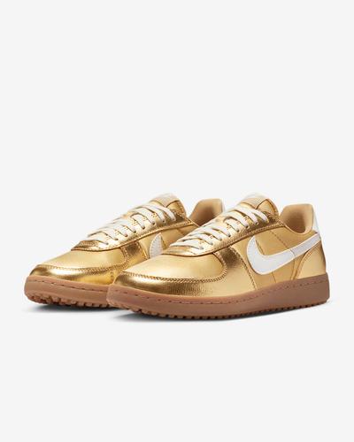 Nike Field General Training shoes Women's HQ7397-700 Golden Size