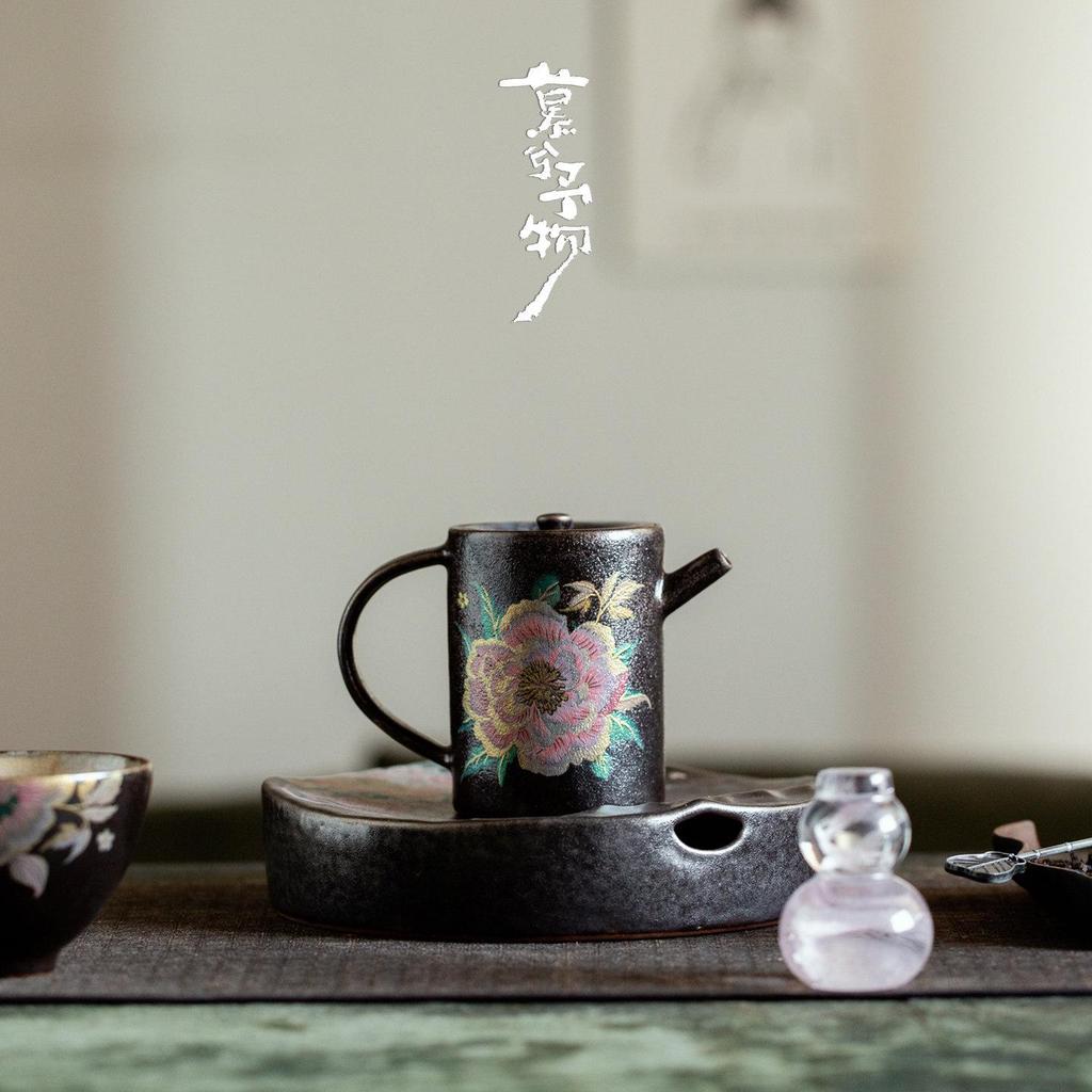 Hand-Painted Kesi Peony Ceramic Teapot: New Chinese Style, Retro High-Pot for Exquisite Tea Brewing