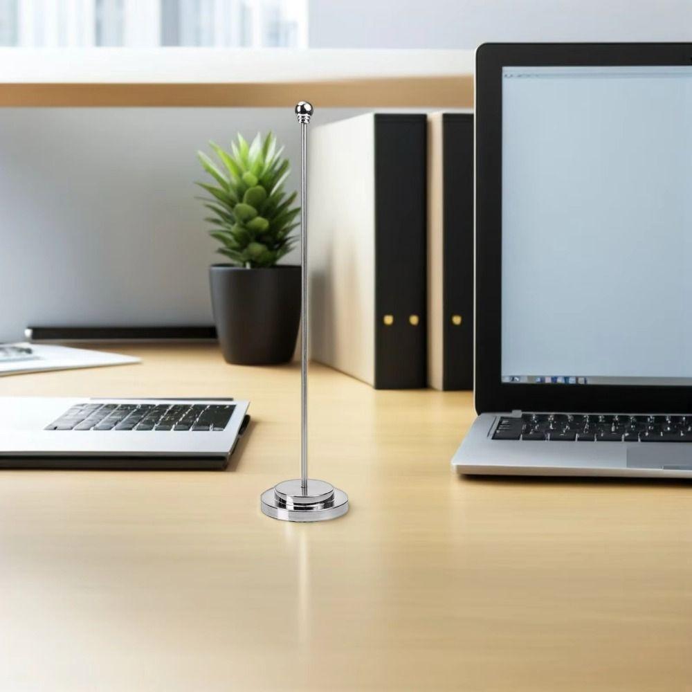 Bezšroubový stolní držák na vlajku Kovový stožár Jednoduchý stojan na vystavení vlajek Zasedací místnost