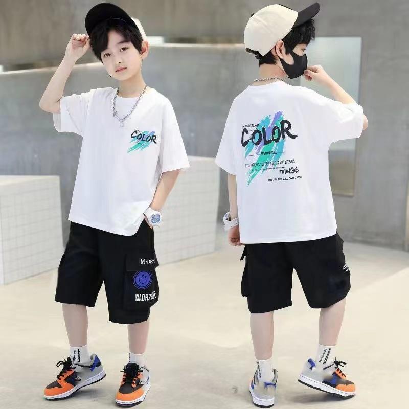 Boys' Summer Short-Sleeved Suits Cool and Stylish T-Shirt and Shorts Set for Kids Boys Summer Color Matching Suit