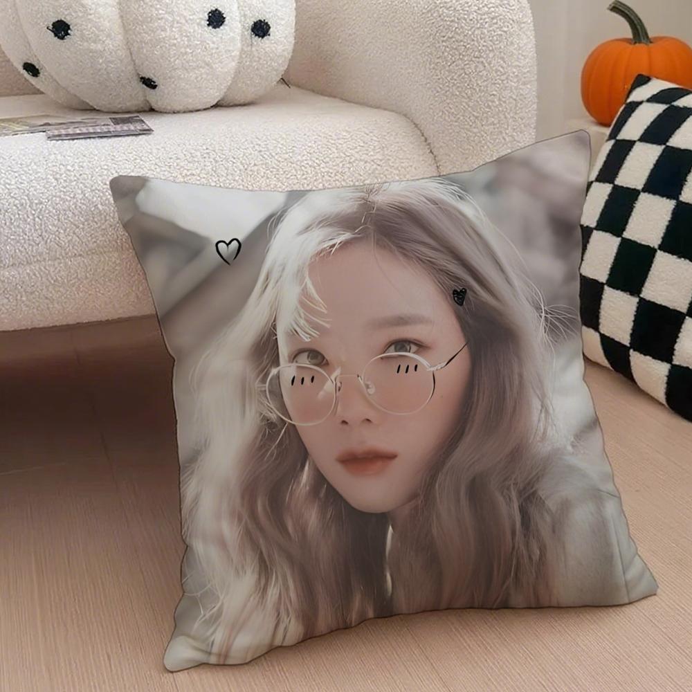 Singer Powerful TTaeyeon Cushion Cover Throw Pillow Cover Hidden Button Durable Polyester Chair Cushion