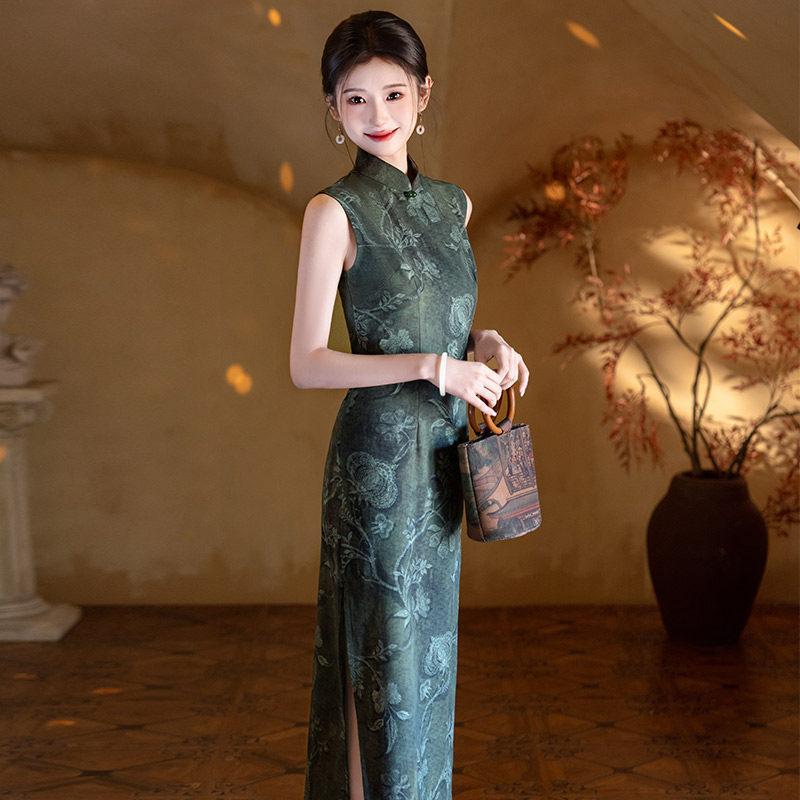 Yeşil kolsuz milli tarz yeni Çin Suzhou uzun cheongsam geliştirilmiş genç kadınlar için yüksek kaliteli yazlık günlük giyilebilir