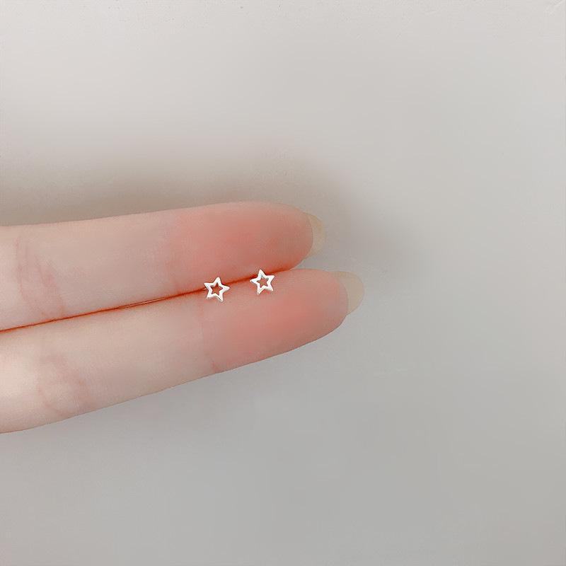 Mini Invisible Heart Earrings: S925 Pure Silver, Cute & Simple for Work or Students S925 Silver